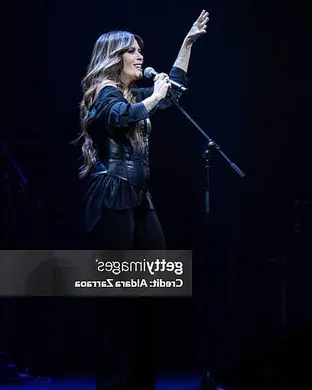 Kany Garcia Orlando